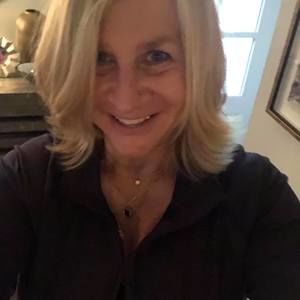 Meet your Posher, Elaine